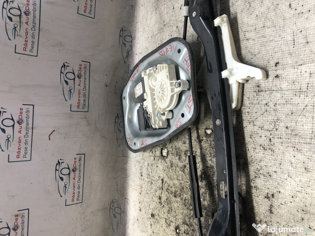 Macara geam stanga spate Volkswagen Jetta 2012