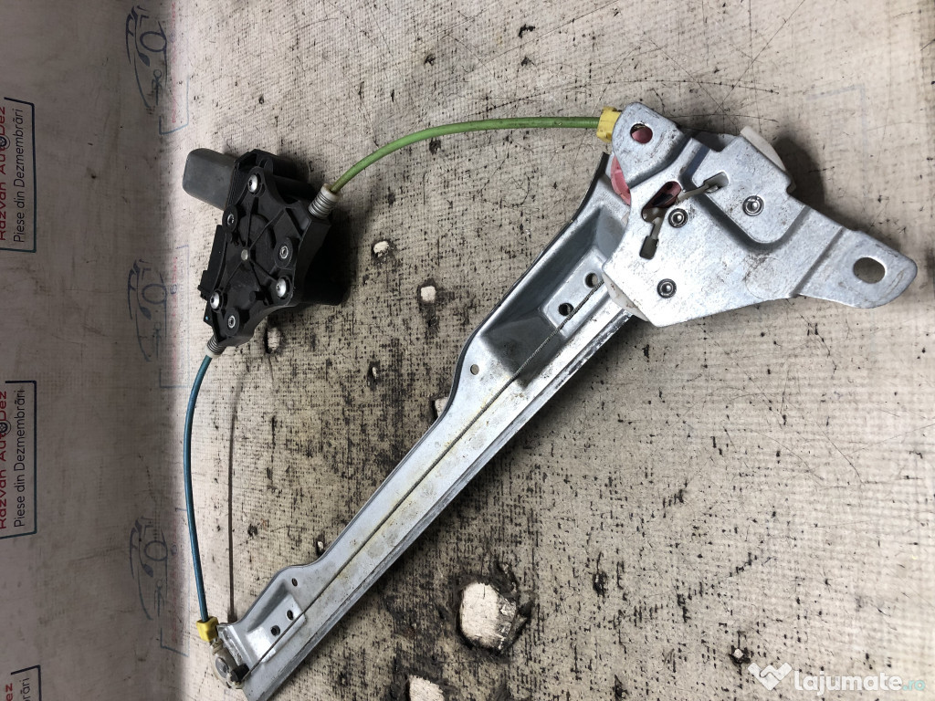 Macara geam stanga fata Opel Corsa 2006