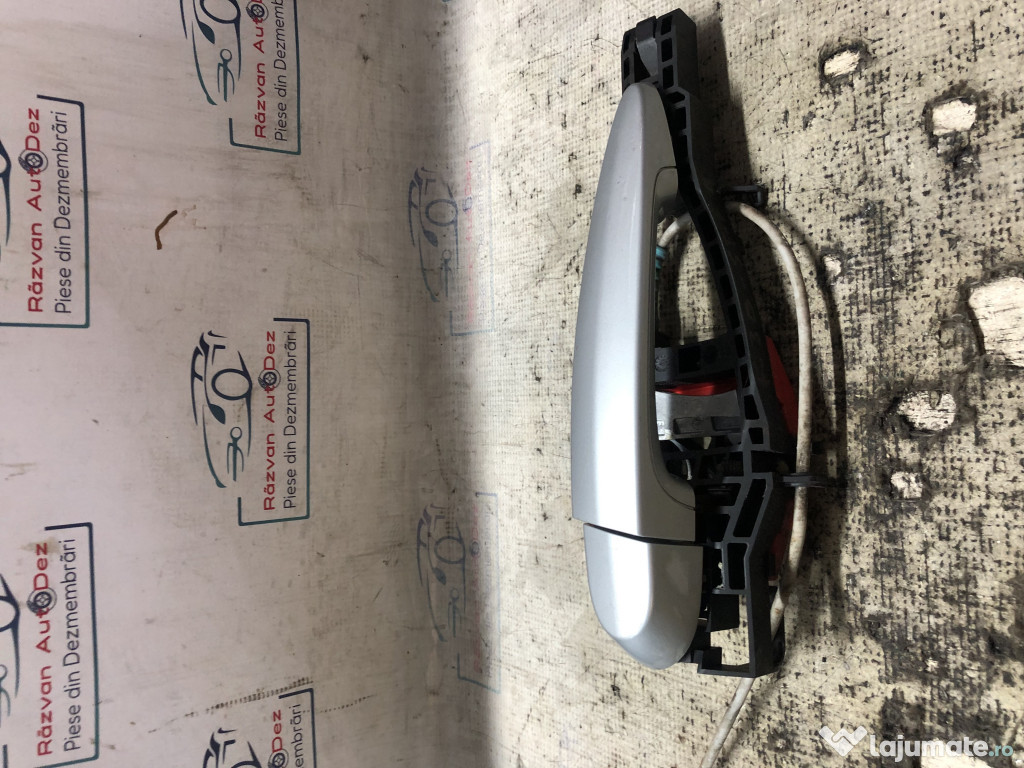 Maner exterior stanga fata BMW 320 F30 2012