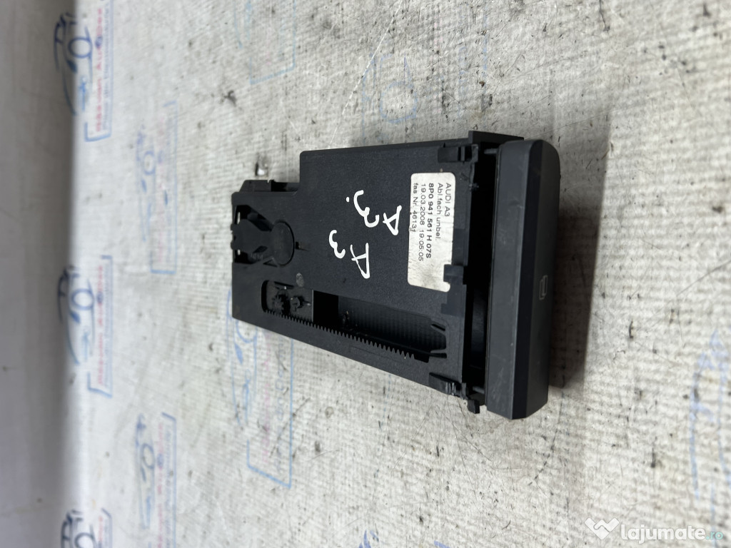 Sertar Bord Audi A3 8P 2008