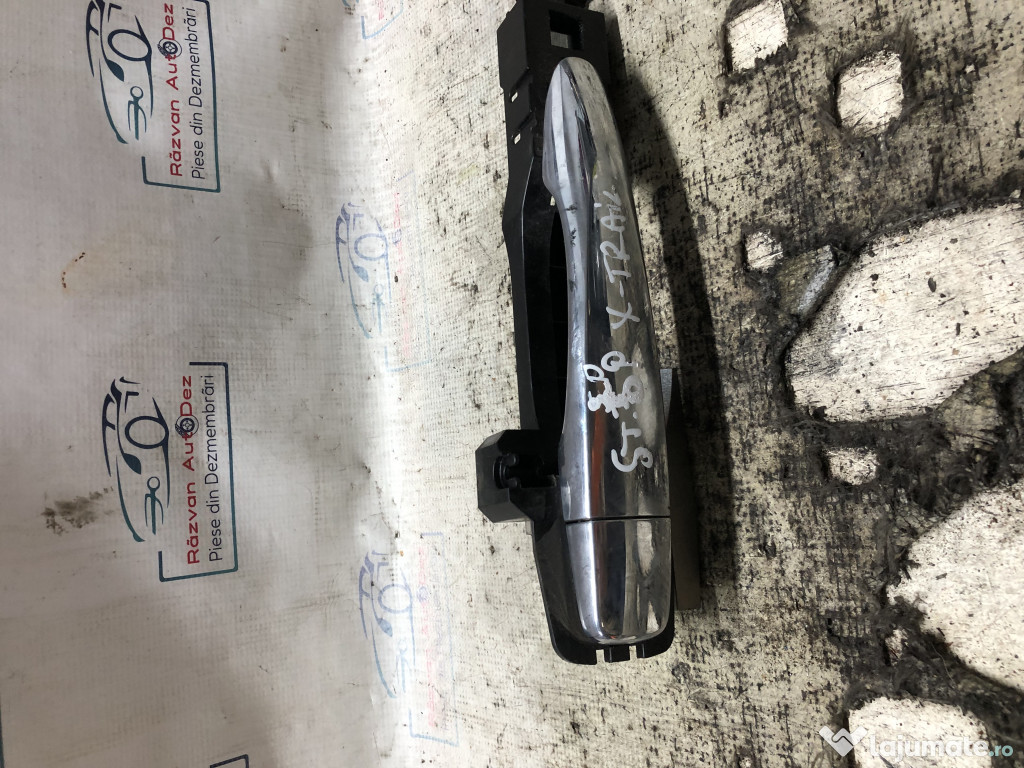 Maner exterior stanga spate Nissan X-Trail 2014