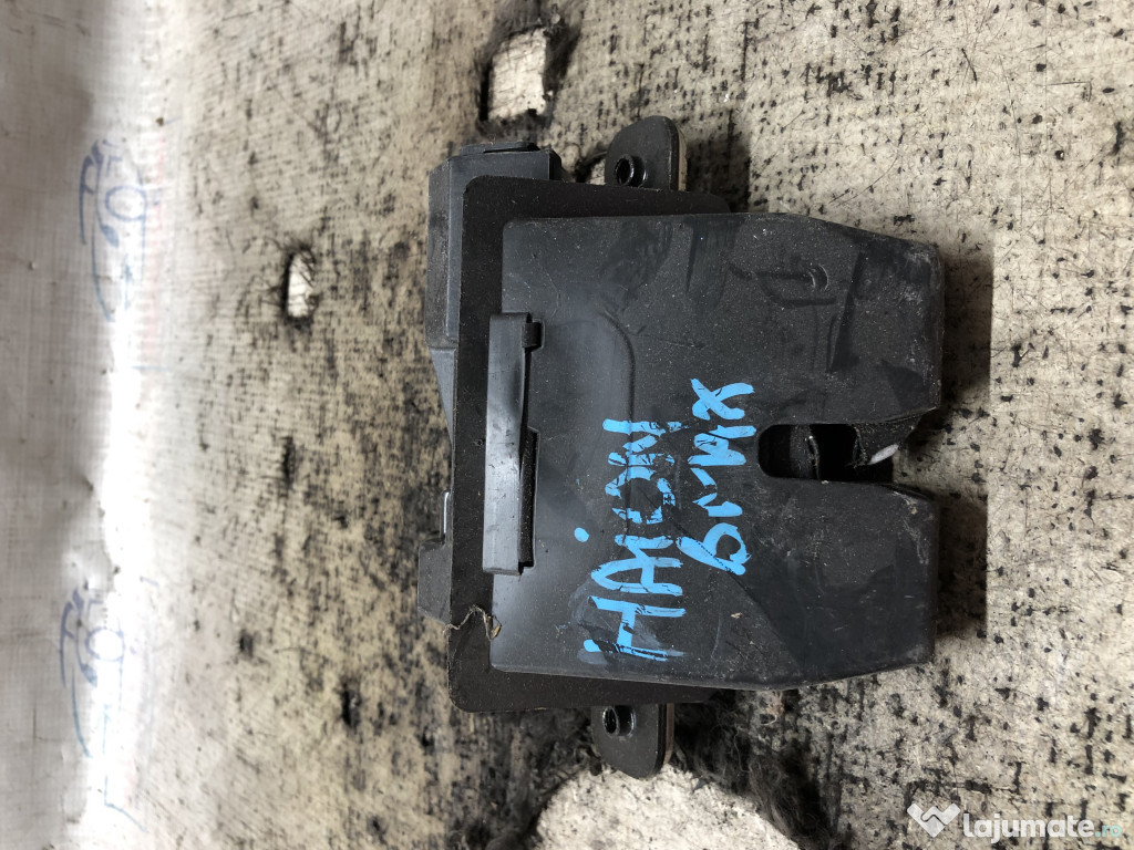 Broasca hayon Ford B-MAX 2013