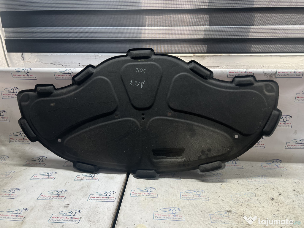 Pâsla capotă Audi A6 C7 2014