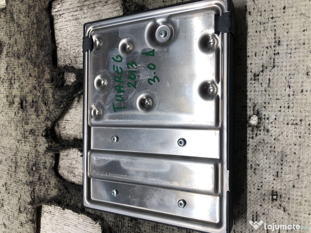 Modul confort Volkswagen Touareg 3.0 Motorina 2013