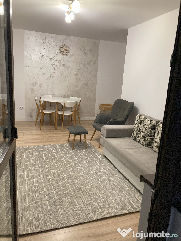 Ofer in chirie apartament 2 camere in Bucium, in spate la Lidl