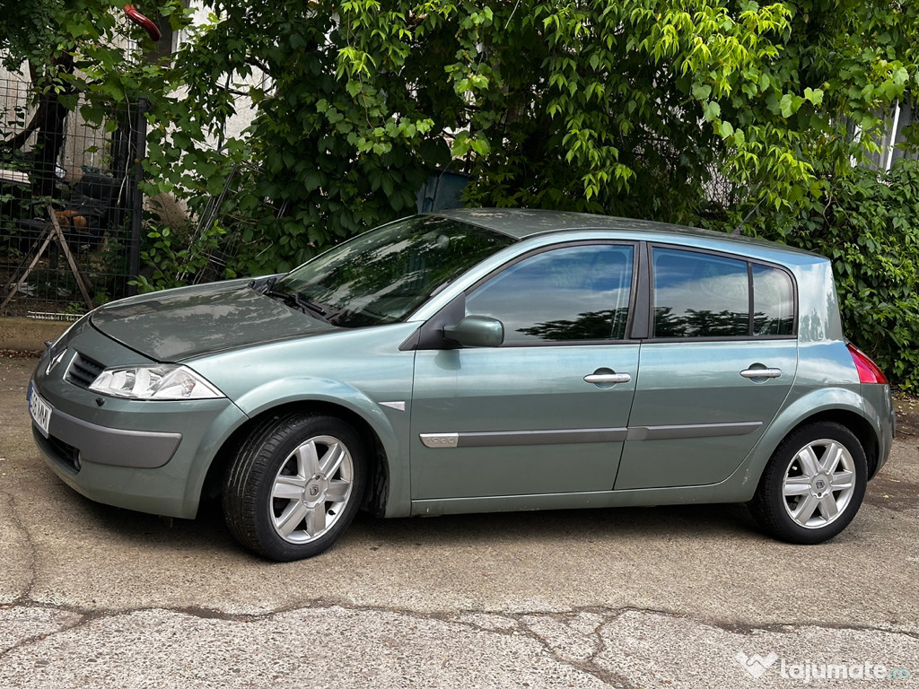 Renault Megane 2005 diesel 1/9 !