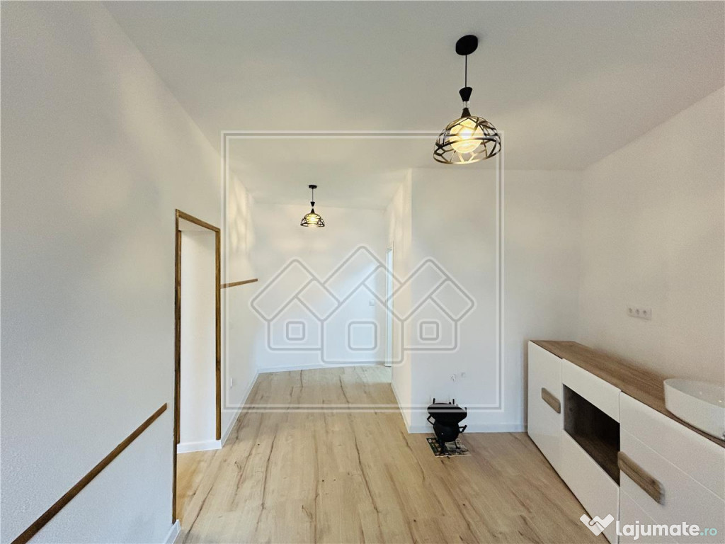 Garsoniera renovata, 34 mp utili - recent renovat - Ultracen