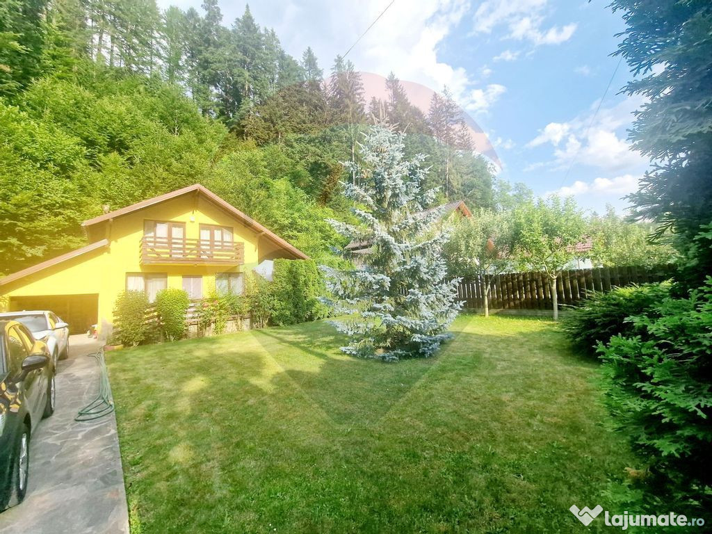 Casă modernă în mijlocul naturii