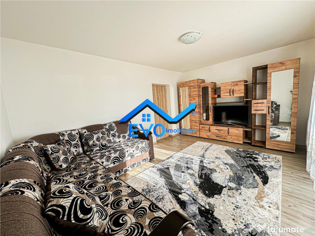Apartament cu 3 camere, loc de parcare, zona Valea Lupului