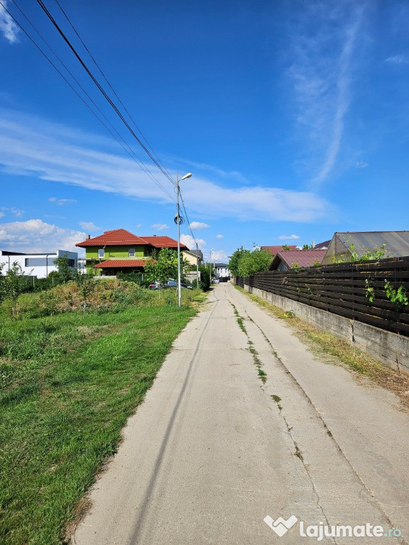 Teren intravilan,comuna Berceni, ntre case,pretabil constructie,400mp