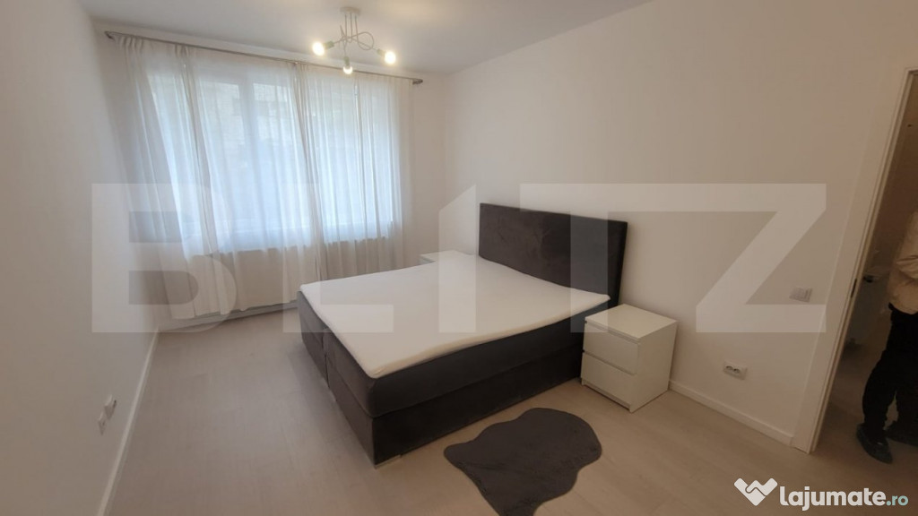 Apartament cu 2 camere decomandate , in zona Sopor