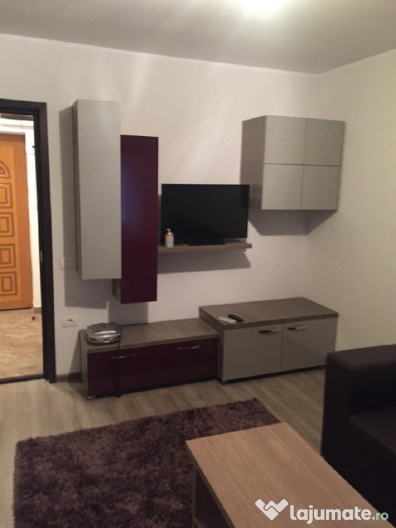 Tomis Nord Aleea Fragilor ap 2 camere decomandat termen lung