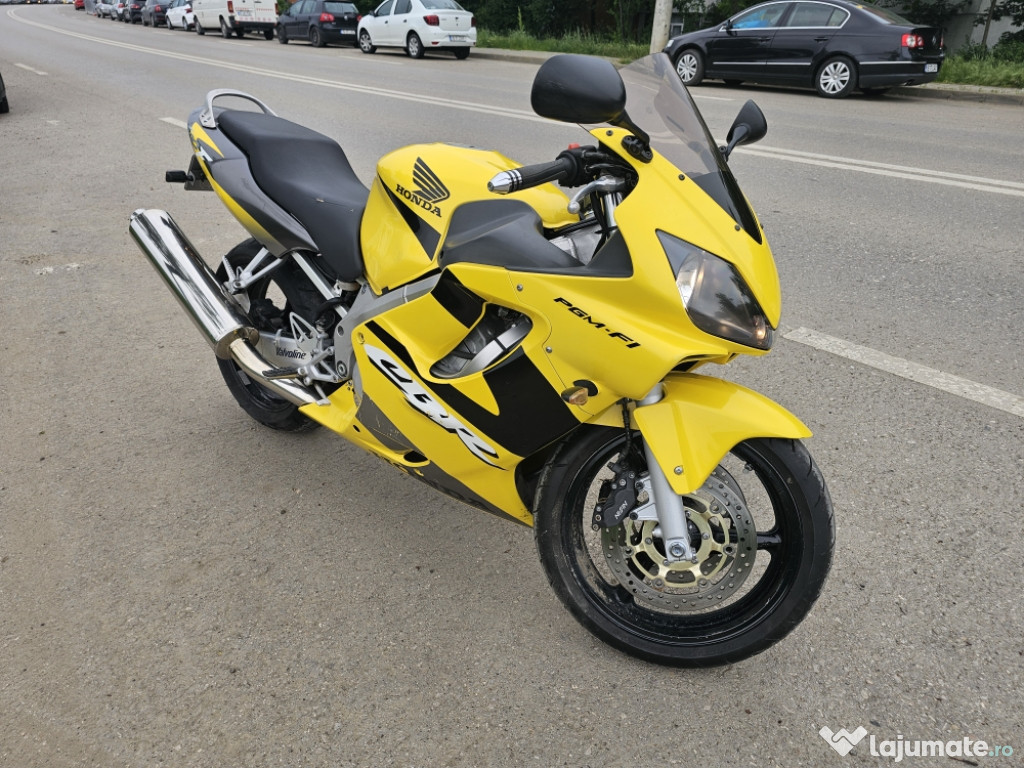 Honda CBR F4i - 110cp - 38.475km