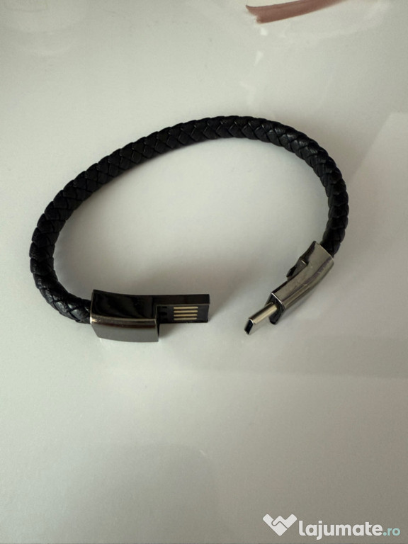 Brățară tip stick