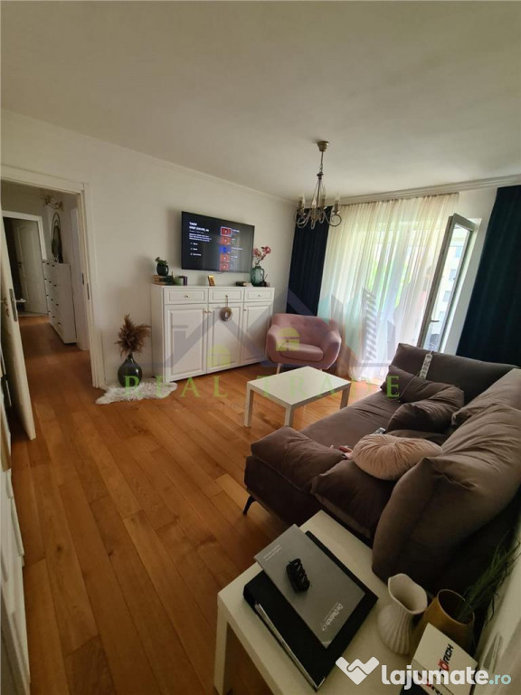 Apartament 3 camere renovat Astra-Carpatilor, Brasov