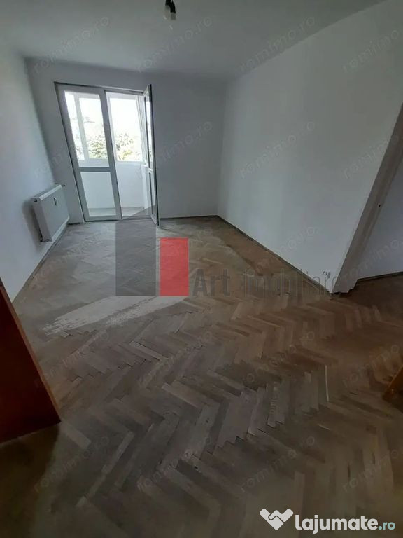 Apartament 4 camere Titan