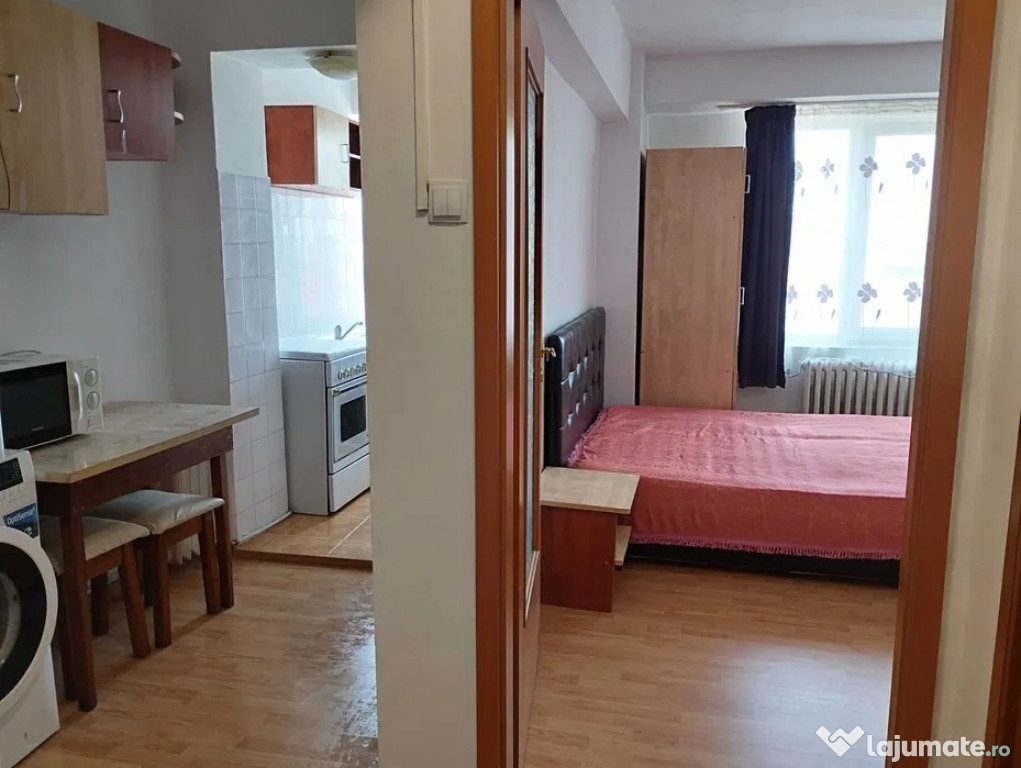 Apartament de închiriat