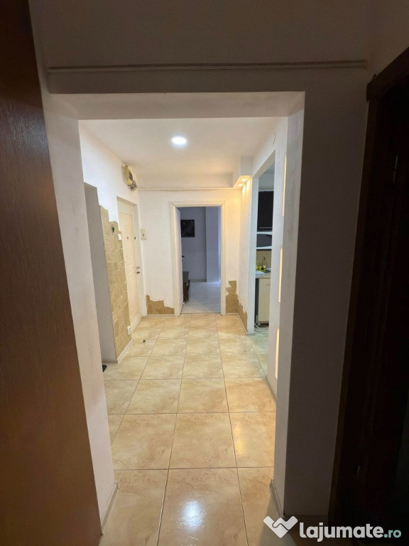 Inchiriere apartament 3 camere D, in Dacia,