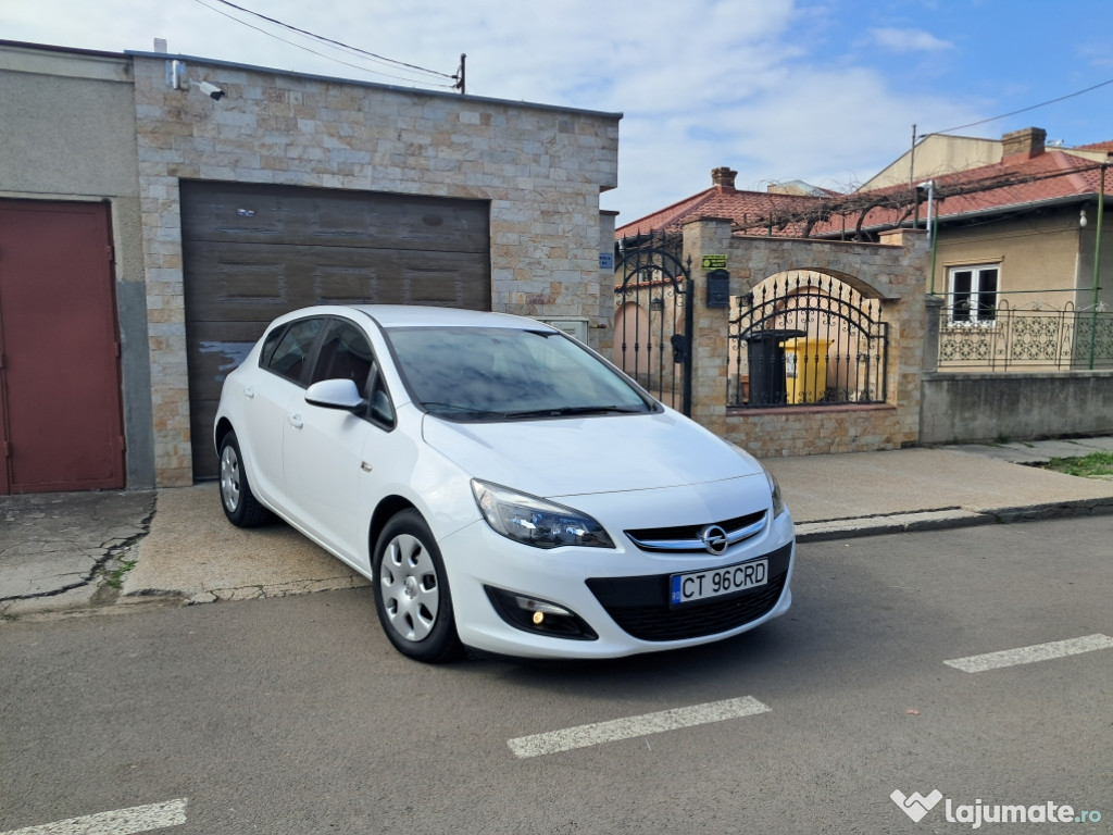 Opel Astra J * 2016 * * 95 .000 KM * Stare Nouă * 100 CP *