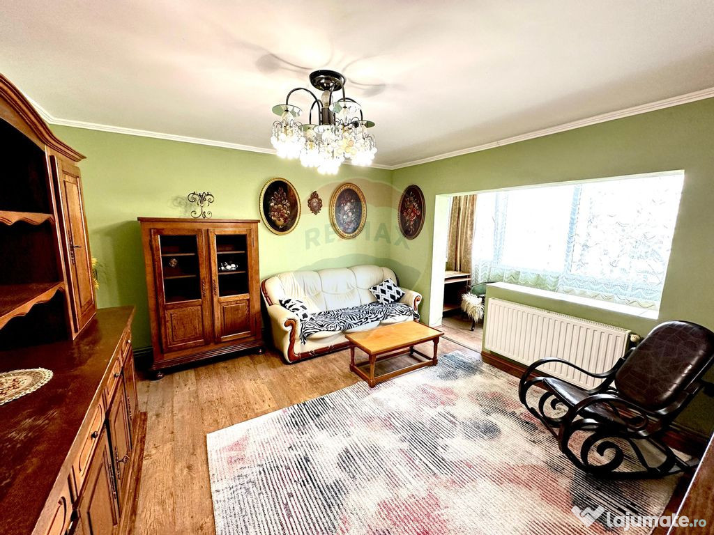 Apartament 3 cam, 2 balcoane, loc parcare zona Micalaca O...