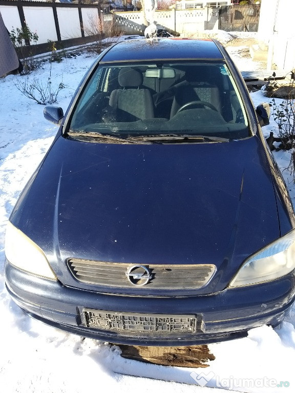 Dezmembrez opel astra g