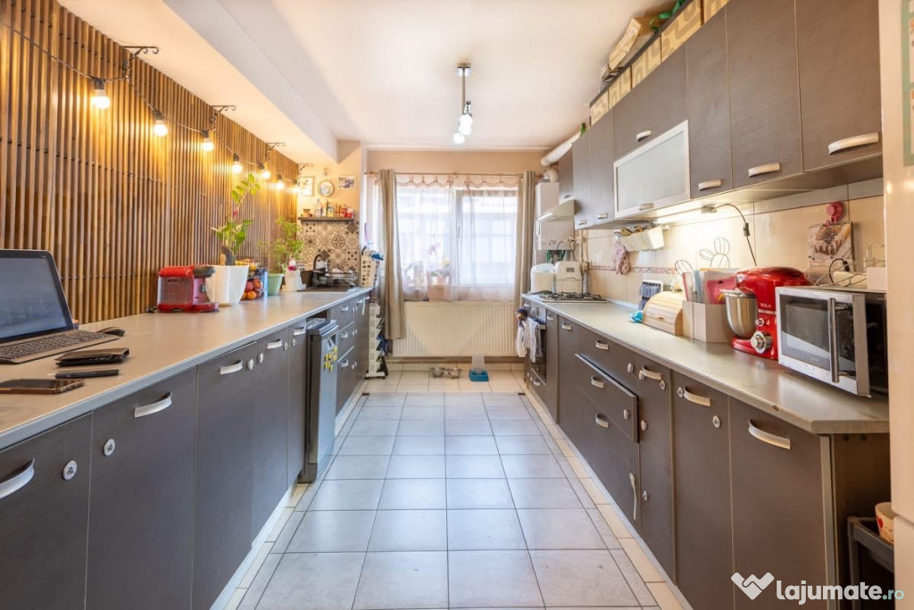 Apartament 5 camere