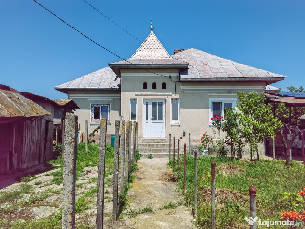 Casa Orlesti central strada Drumul Târgului