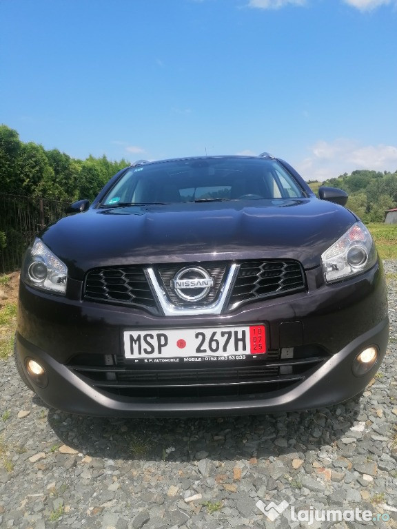 Qashqai *4x4*Panoramic 2,0 d. 2011,cam,xenon,7 locuri