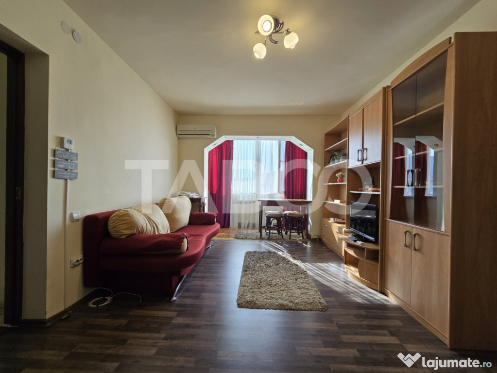 Apartament cu 2 camere de inchiriat mobilat utilat in zona D