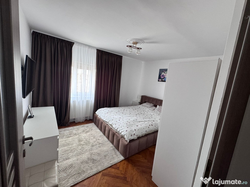 Apartament cu 3 camere în Ocna Mures
