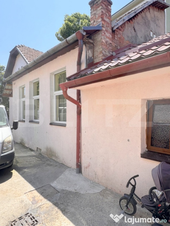 EXCLUSIVITATE ! Casa renovabila, 403 mp de teren, zona Straz