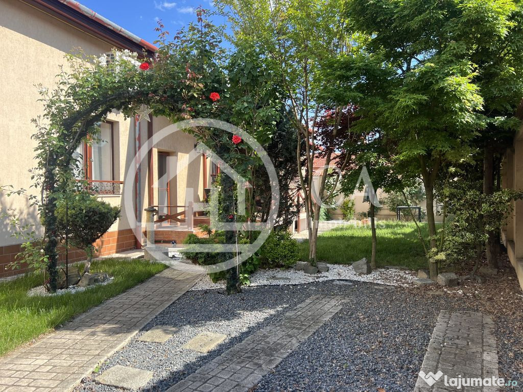 Casa cu 5 camere de vânzare in zona Centrala, Oradea
