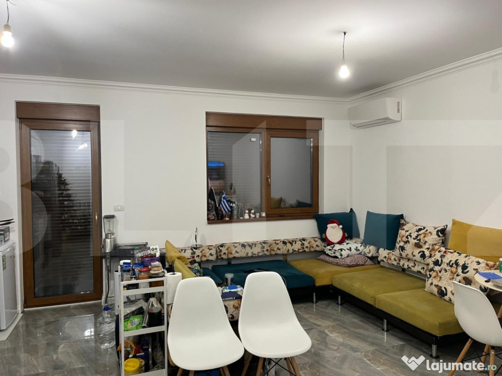 Apartament modern cu 3 camere, 2 locuri de parcare, Dumbravi
