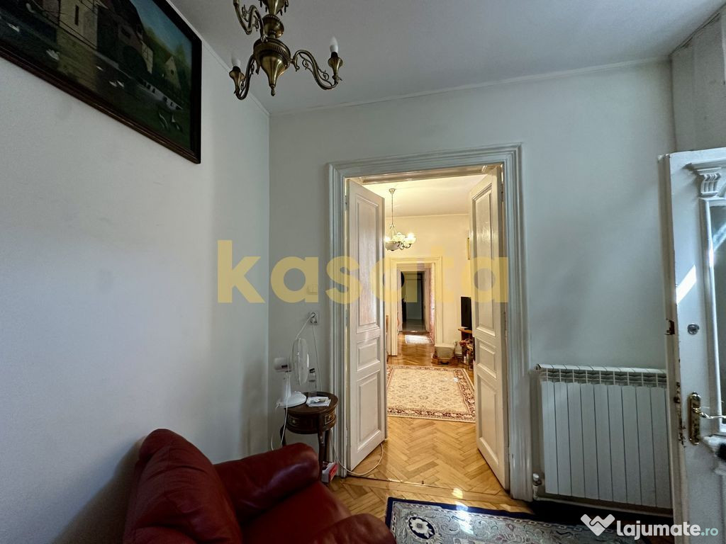 VILĂ INTERBELICĂ CU FARMEC AUTENTIC – ZONA ROSETTI