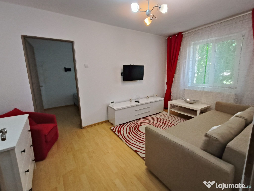 Apartament 2 camere de vanzare