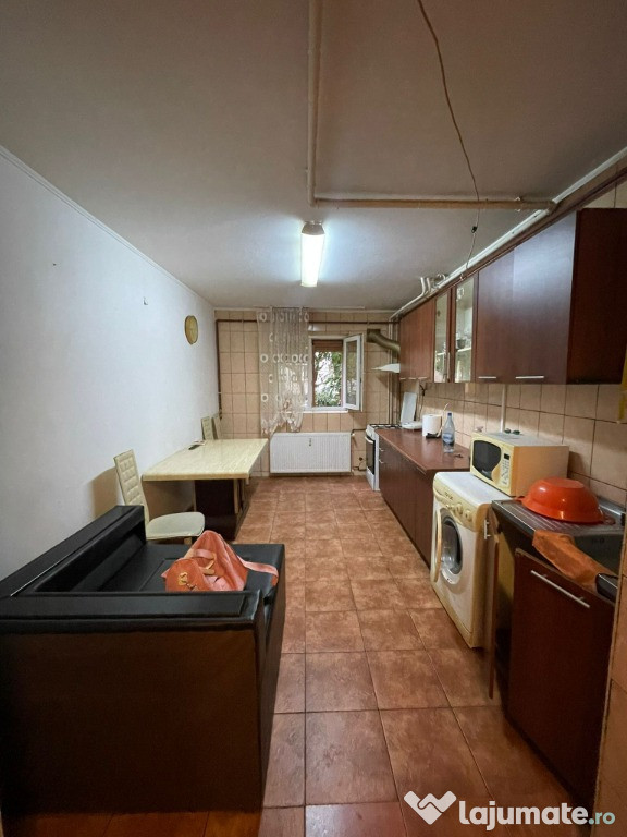 De vânzare Apartament 2 camere decomandat, 52,64 m