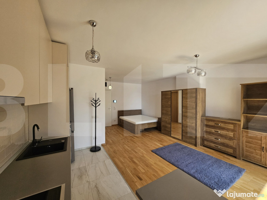Apartament de vanzare, tip studio, 35 mp, zona complexul rez