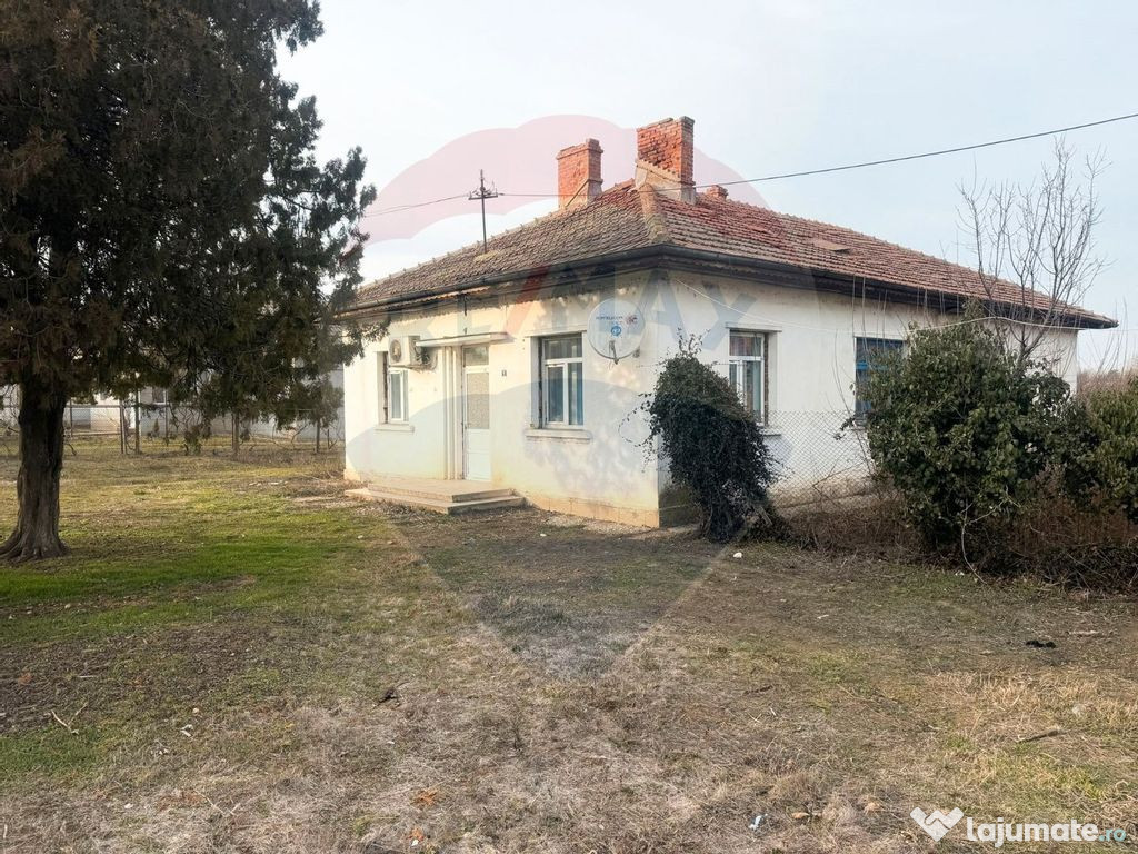 Spațiu comercial/ teren pretabil materiale constructii, ...