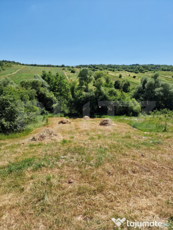 Teren intravilan Ghinda, 1200mp