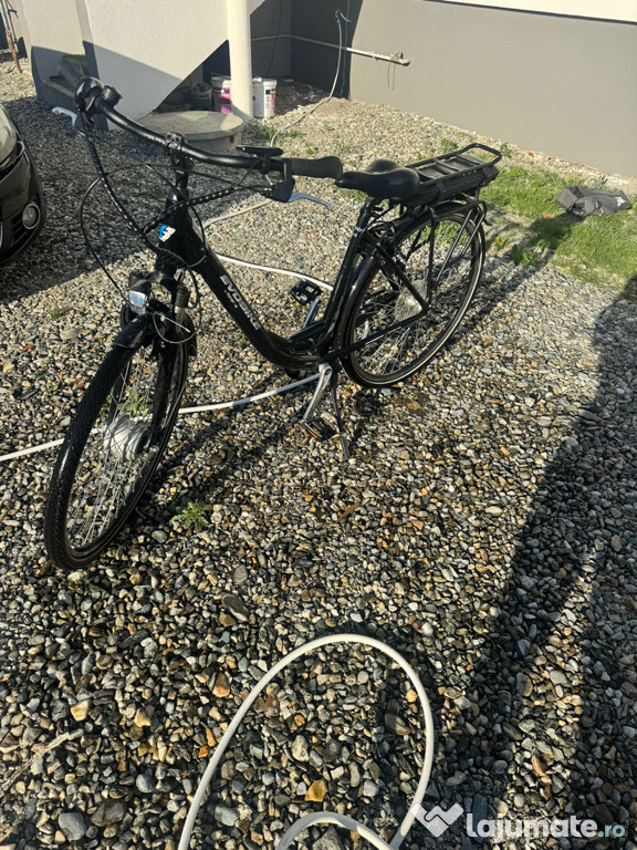 Bicicletă electrică