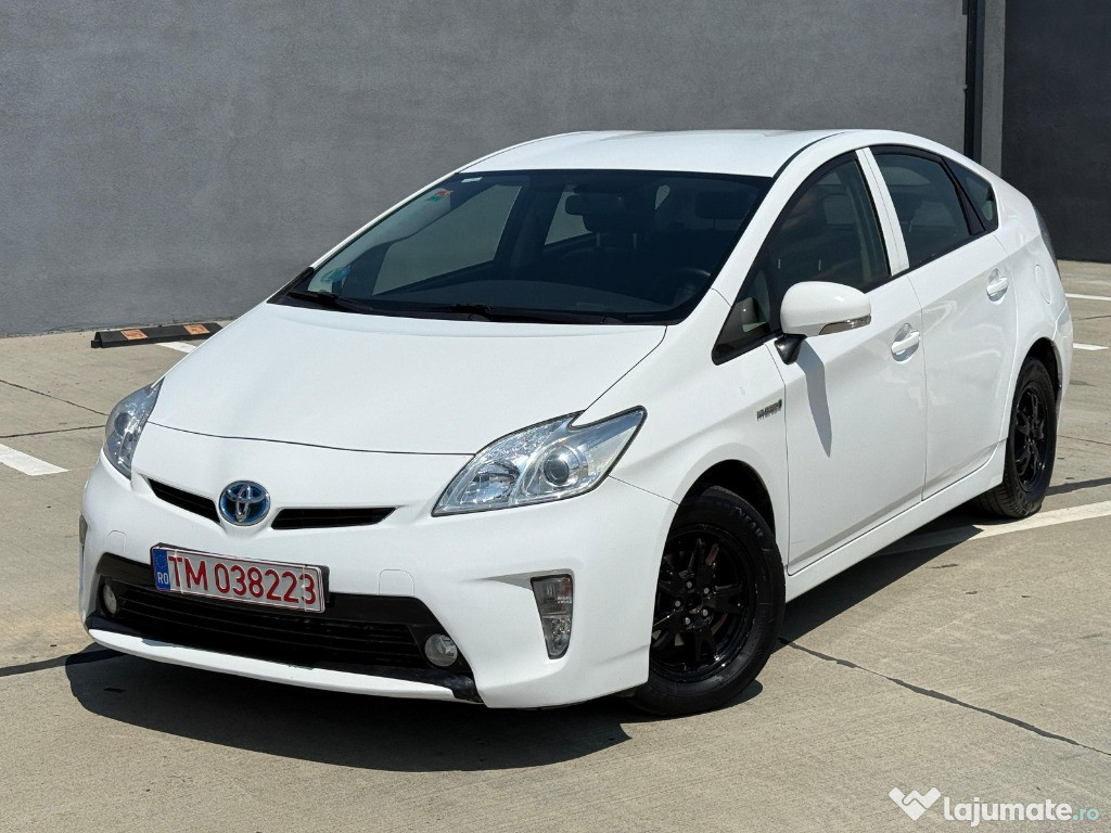Toyota Prius Hibrid 2014 recent adus, Rate Fixe, stare exceptionala