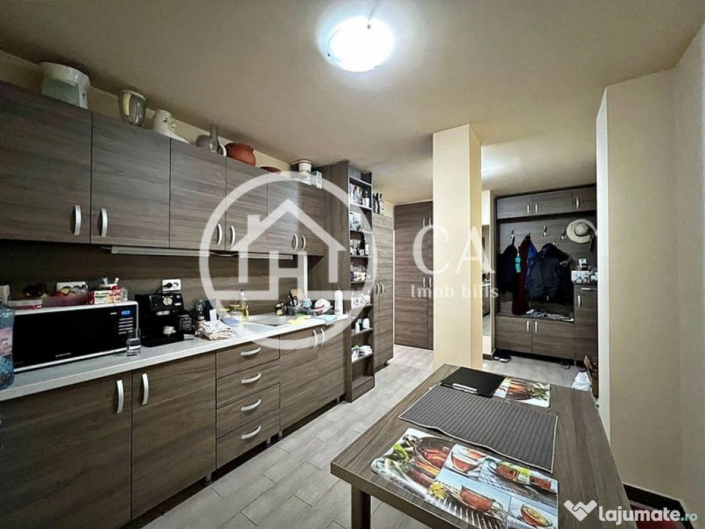 Apartament de vânzare tip PB cu 4 camere în Calea Aradu...