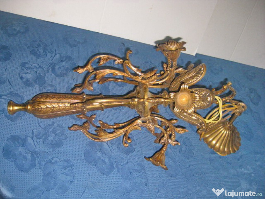 7005-Lampadar vechi stil Baroc bronz masiv aurit original. Lipsa cap.