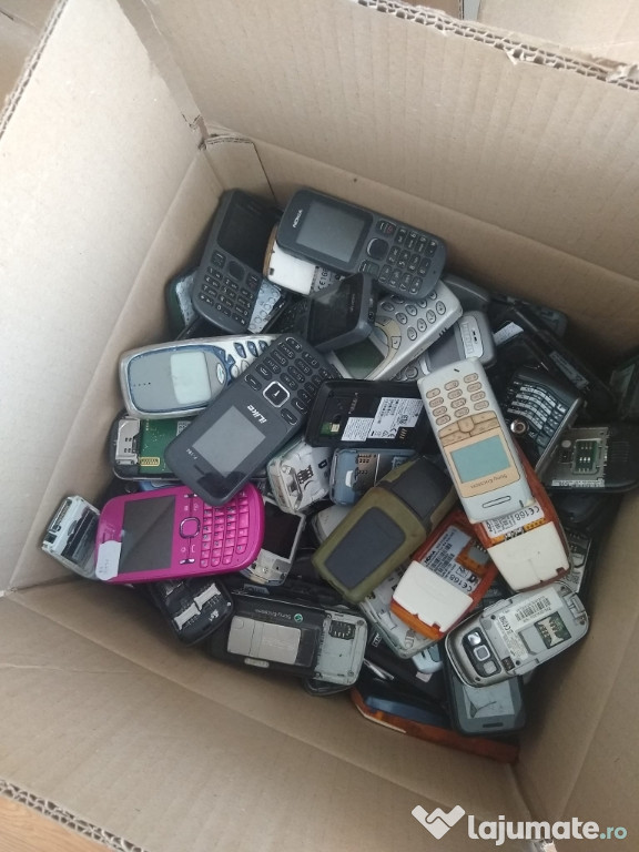 Cumpar telefoane pe butoane, smartphone,rami, laptopuri