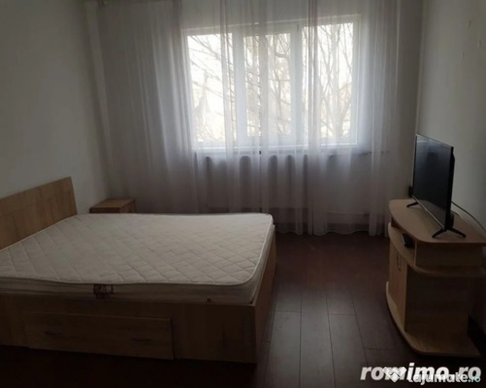 1 camere in zona Lipovei