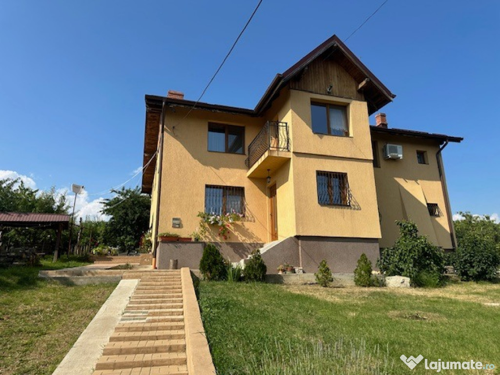 Proprietar - casa de vacanta Podgoria, Prahova