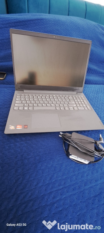 Laptop LENOVO defect- pt piese