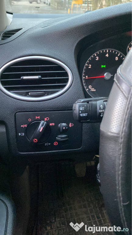 Ford Focus Merită Văzut