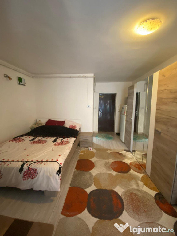 Garsonieră modernă cu balcon – Etaj 1, zona Pronto, doar