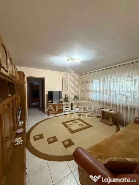 Apartament 2 camere, mobilat, zona Buziasului
